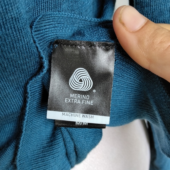 Katherine Barclay Womens Extra Fine Merino Wool V Neck Sweater Teal Size Medium - Picture 7 of 10